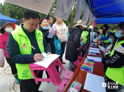 綠色新風尚 昆明市環境保護志愿服務活動進社區，環保咨詢暖人心
